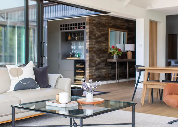 Ferienhaus Lakefront Luxury - Rotoiti *
